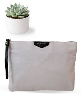 Victoria’s Secret Blush Pink Cosmetic Pouch Zip Bag